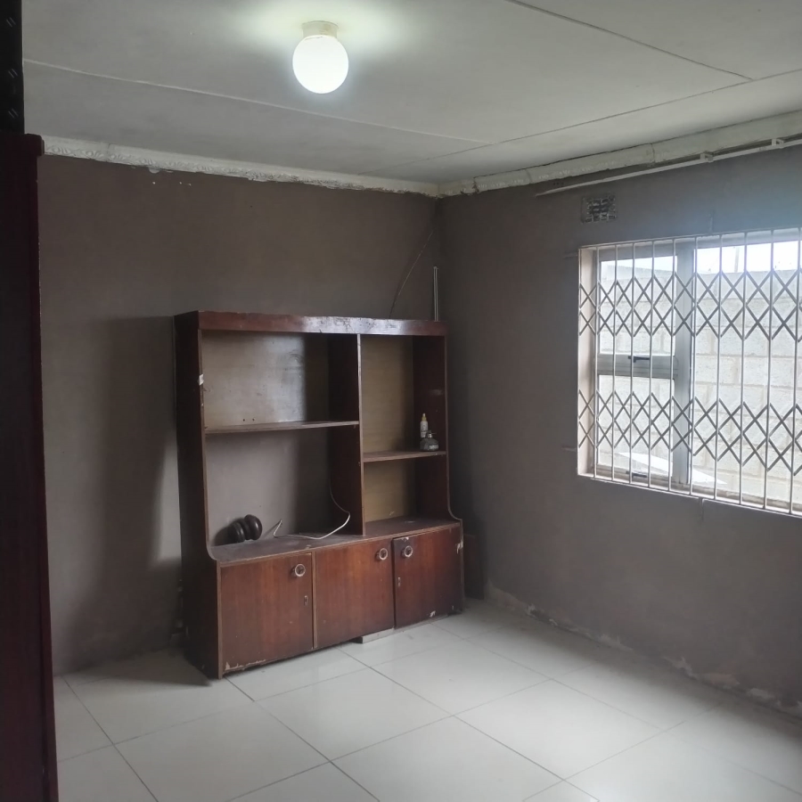 4 Bedroom Property for Sale in Fort Jackson Industrial Eastern Cape